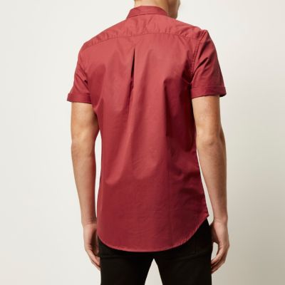 Red twill short sleeve shirt